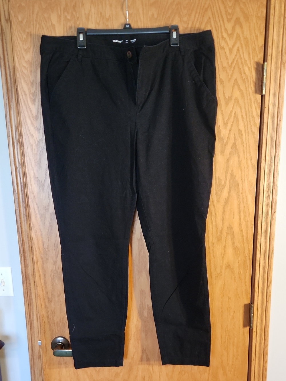 Old Navy Women's Black Skinny Stretch Pants,  Size 18 Tall